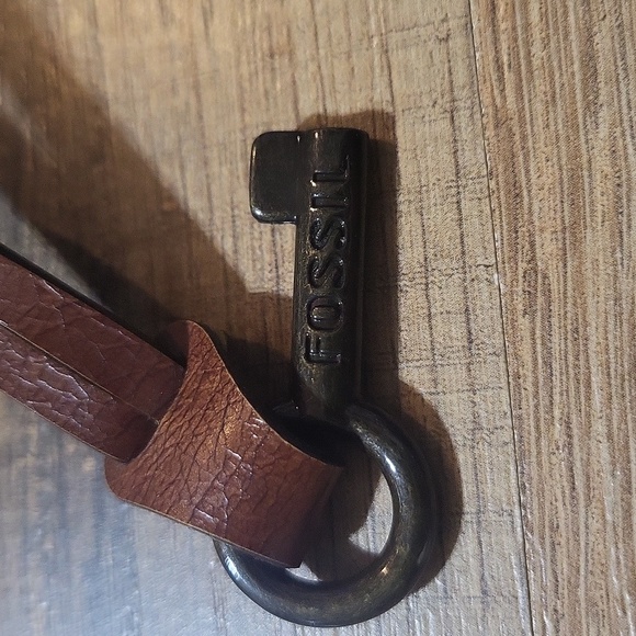 FOSSIL 75062 Woven Tan & Brown Key Shoulder Bag - Picture 3 of 16